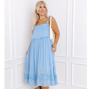 BAYSIDE BLISS RUFFLE MIDI IN SKY BLUE CURVES